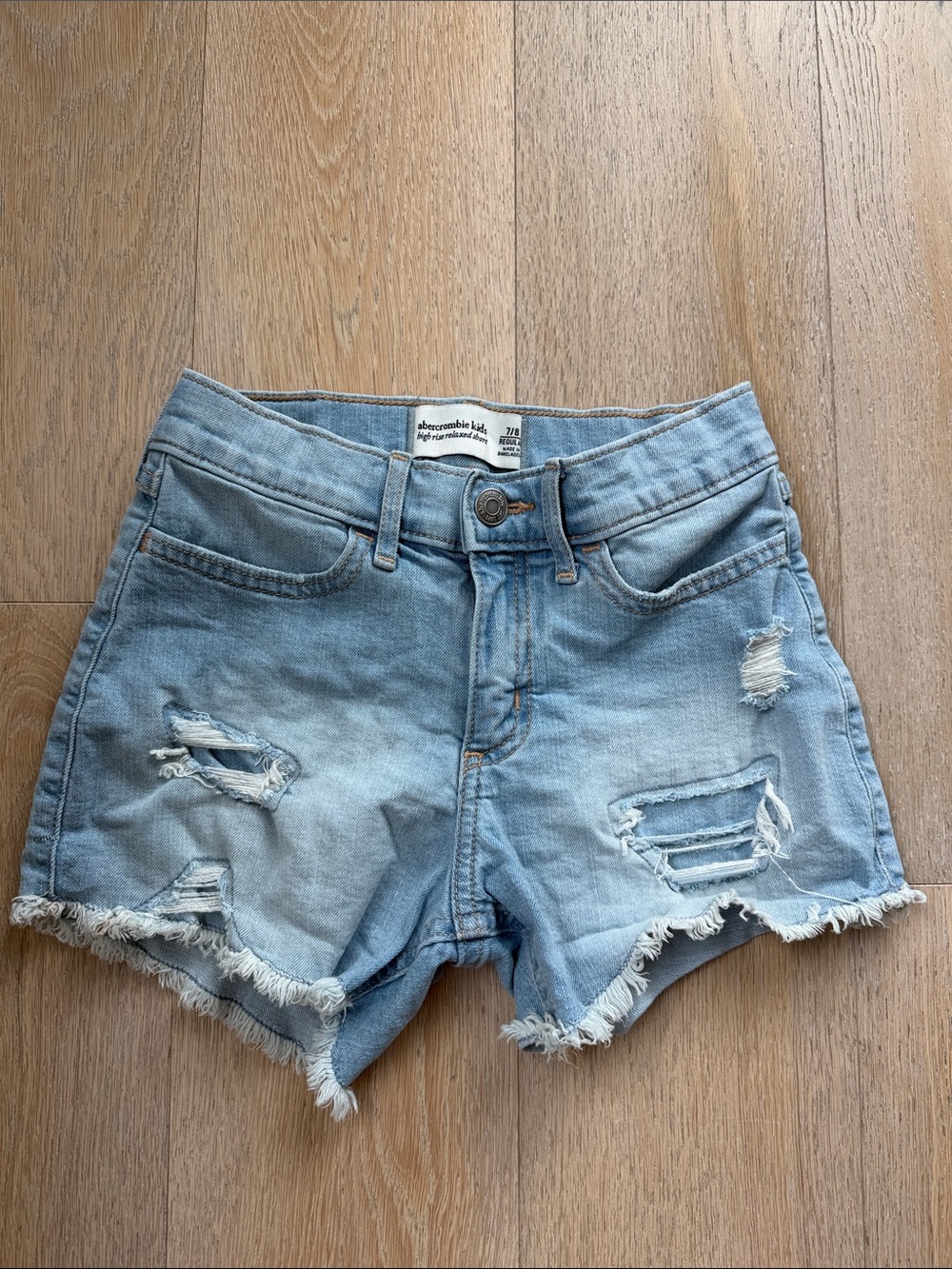 Abercrombie & Fitch Light Wash Distressed Denim Cutoff Shorts